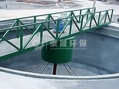 中心传动刮泥机